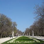 Paseo_de_las_Estatuas_El_Retiro_Madrid