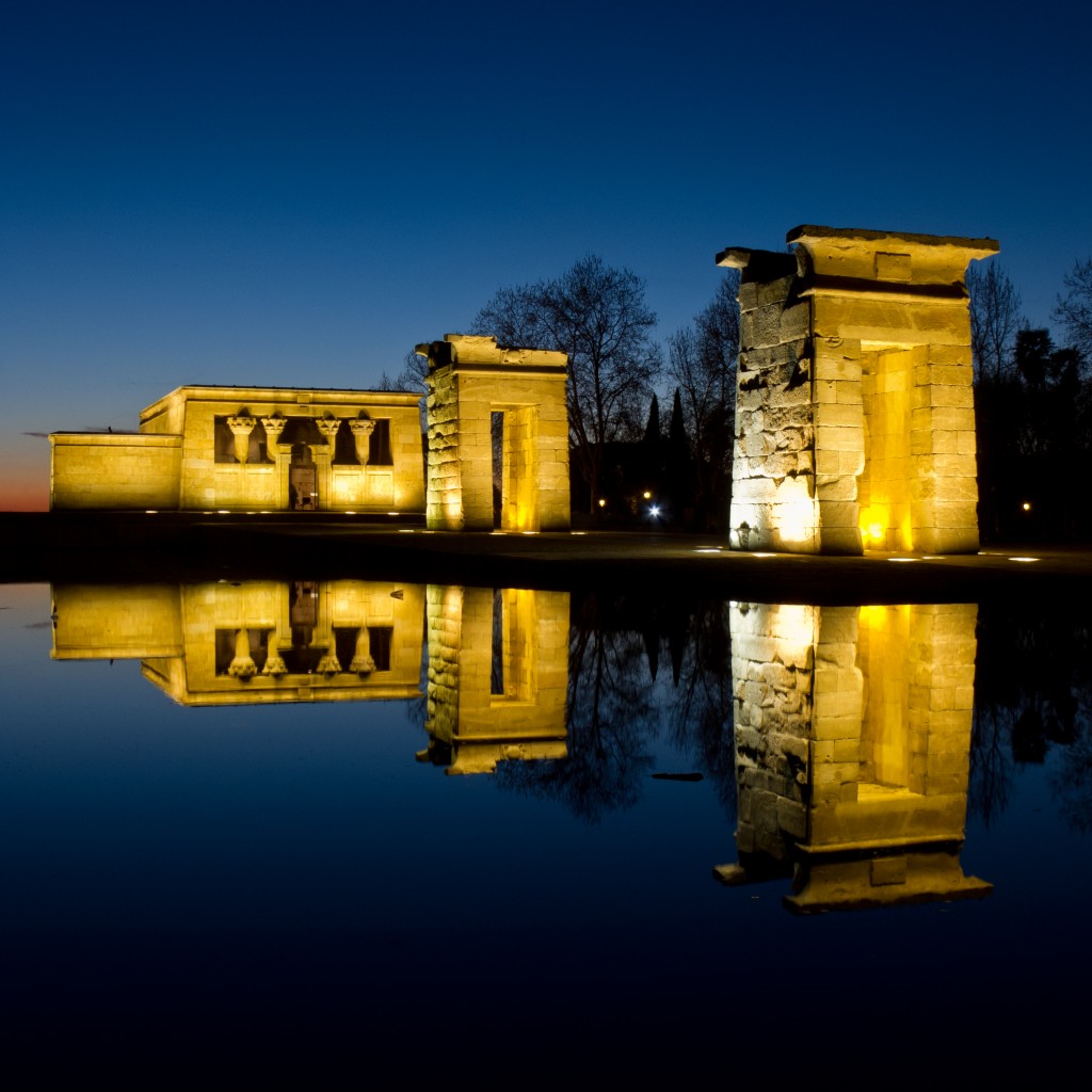 Templo_de_Debod_-_01