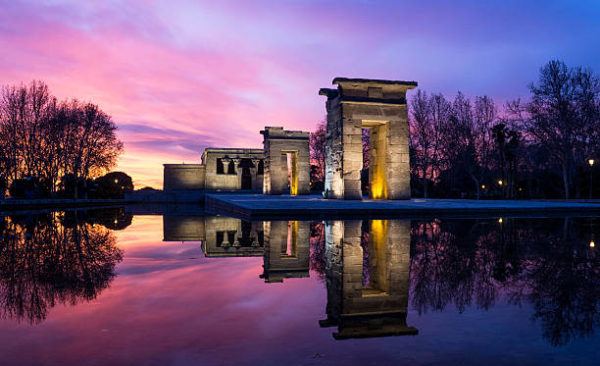 8 bonitos miradores para visitar con tu pareja en por san valentin Templo de Debod 